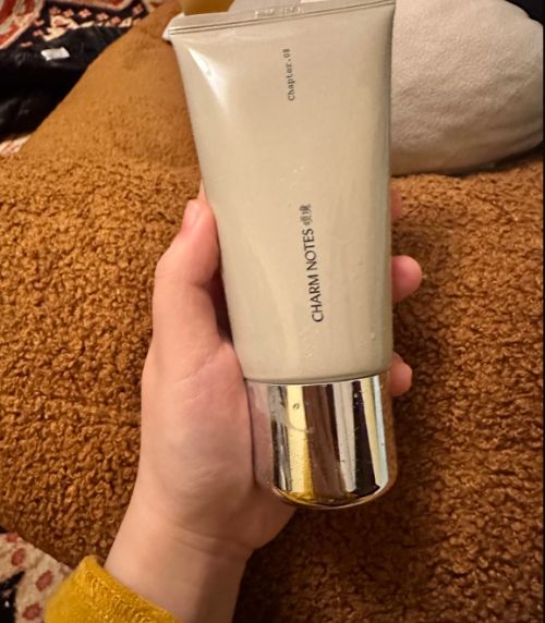 认好用的身体乳学生党美白身体乳性价比AG真人地址新岁焕肤宝藏乳！十大公(图9)